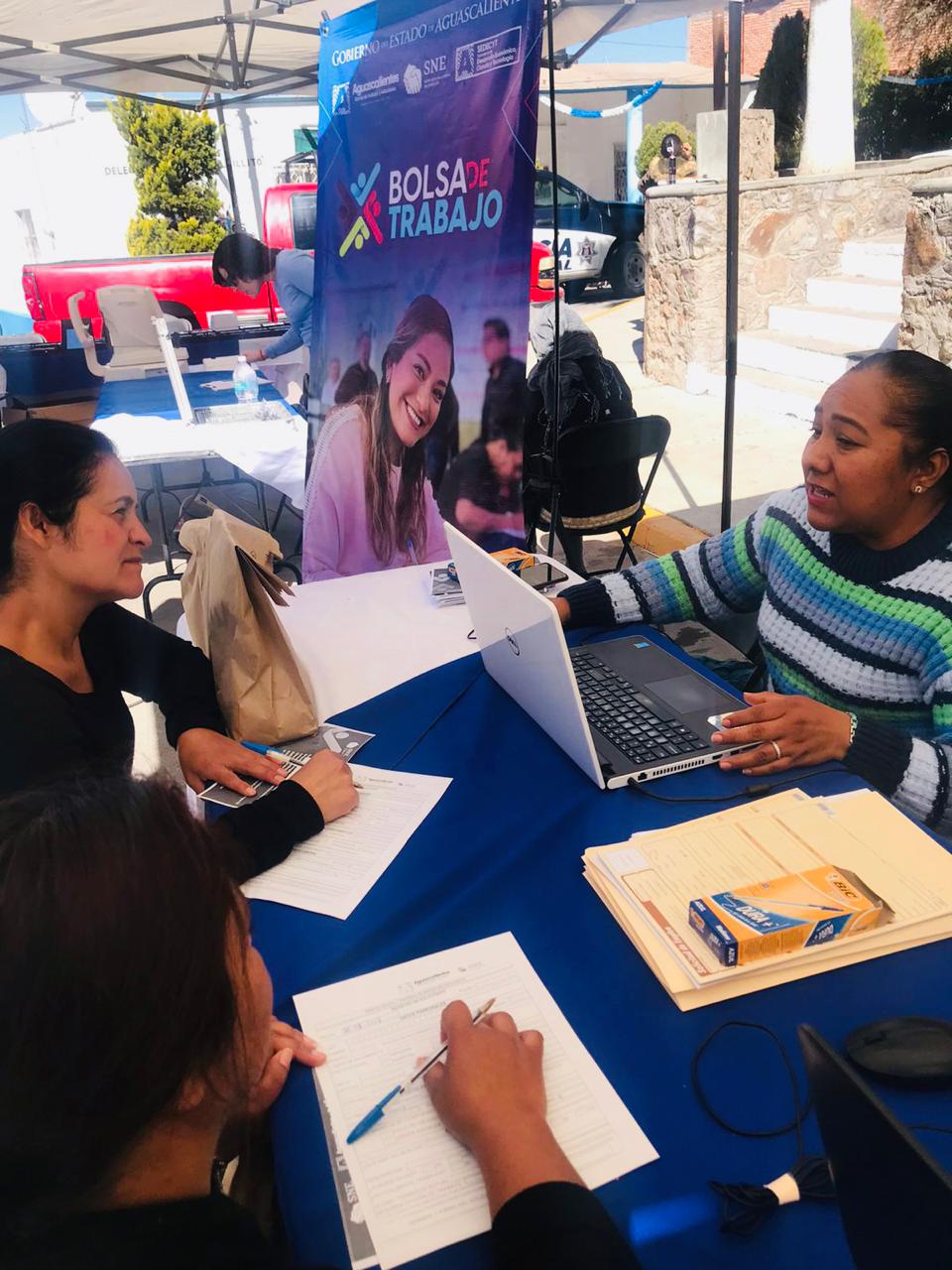 MÁS DE MIL OPORTUNIDADES LABORALES ESTE LUNES EN LA COLONIA GUADALUPE PERALTA