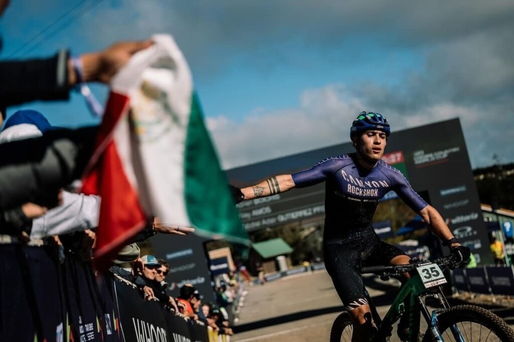 CICLISTA ORIGINARIO DE RINCÓN DE ROMOS COMPETIRÁ EN LOS JUEGOS OLÍMPICOS DE PARÍS