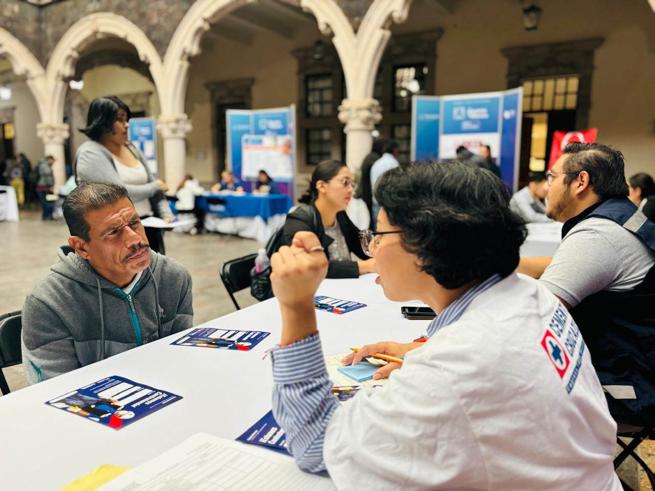 EMPLEOS CON SUELDOS DE HASTA 30 MIL PESOS EN EL “JUEVES DE BOLSA DE TRABAJO”