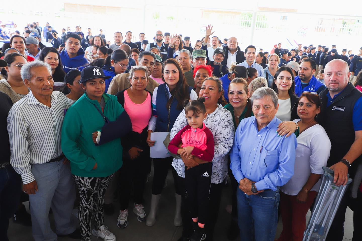 TERE JIMÉNEZ CONTINÚA CERCANA A LAS Y LOS CIUDADANOS, ATENDIENDO SUS NECESIDADES