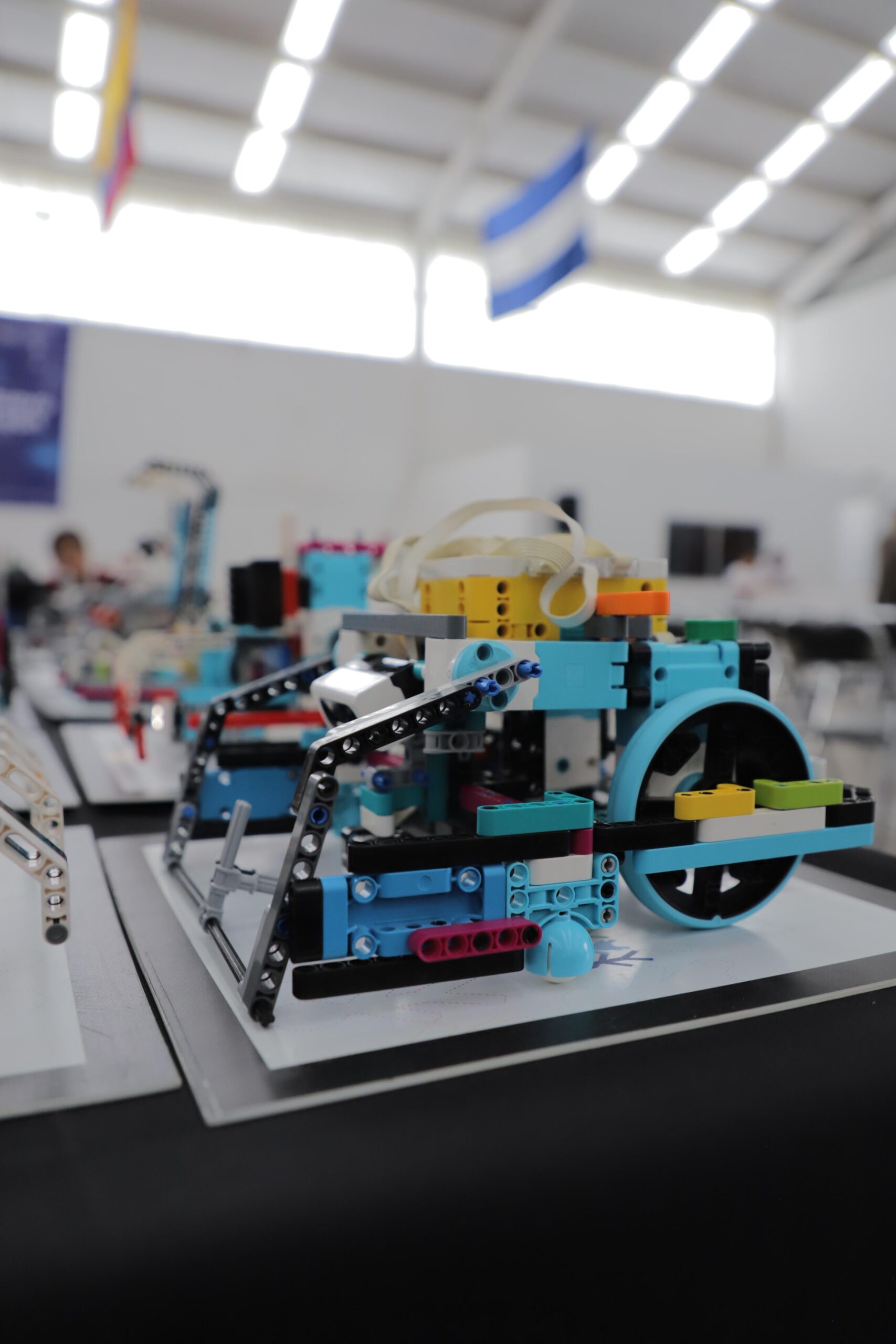 JÓVENES TALENTOS EN ROBÓTICA LOGRAN SU PASE A LA OLIMPIADA INTERNACIONAL EN TURQUÍA