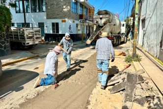 IMPULSA LEO MONTAÑEZ RENOVACIÓN DE ALCANTARILLADO SANITARIO EN BENEFICIO DE HABITANTES DE LA CALLE PRIMO VERDAD