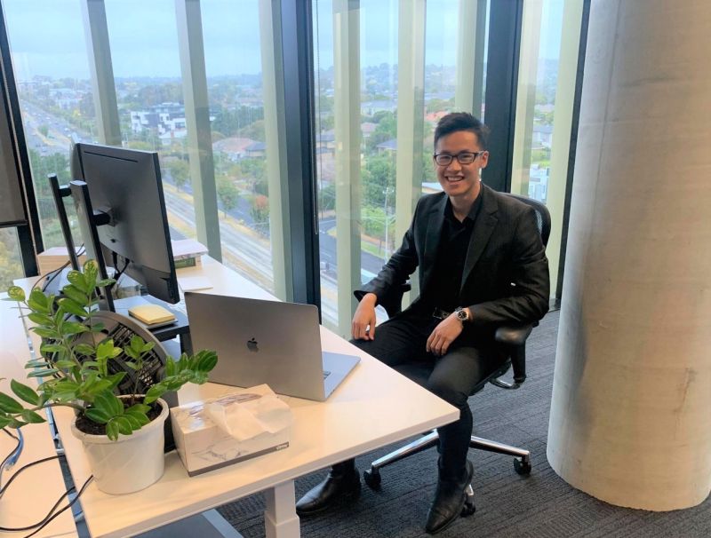 Lai Programming - Premium Light Picture - 4K