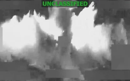 Captura de pantalla de un video difundido en redes sociales del momento del ataque. Foto redes sociales