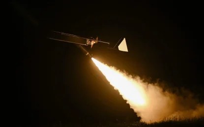 El 19 de mayo, un caza de la OTAN derribó un dron ucraniano sobre Estonia. Fue la primera interceptación de una aeronave extranjera de ese tipo en el cielo de un Estado báltico por parte de la policía aérea de la OTAN. Foto Afp / archivo
