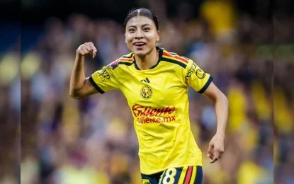 Nancy Antonio, autora del quinto gol del América en la goleada 5-2 sobre Tigres, durante el partido en el Estadio Azteca. Foto: Club América Femenil | X