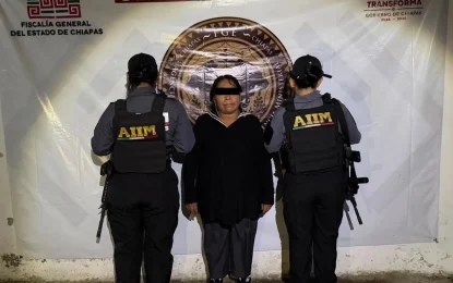 Rosa Pérez Pérez, exalcaldesa de Chenalhó y visitadora especializada en asuntos indígenas, fue detenida en Chiapas por su presunta responsabilidad en el delito de fraude. Foto FGE Chiapas