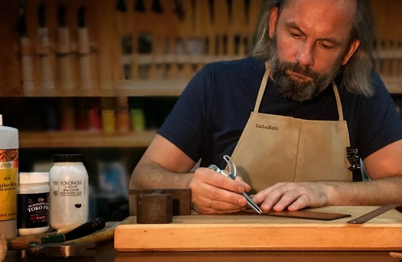 lalabelt family leather workshop