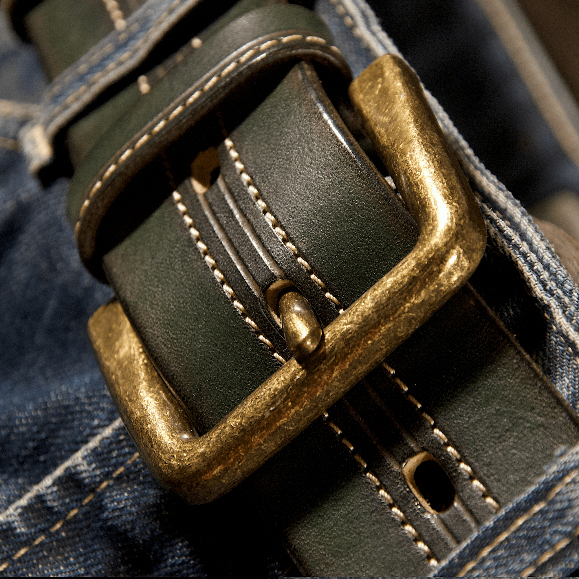 Wide mens green leather belt