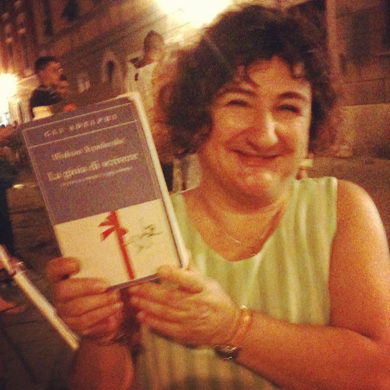 774-Simonetta, amorevoli indizi