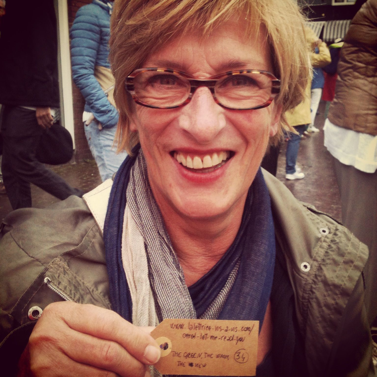 702-34/ Carine: "Let the sun shine"