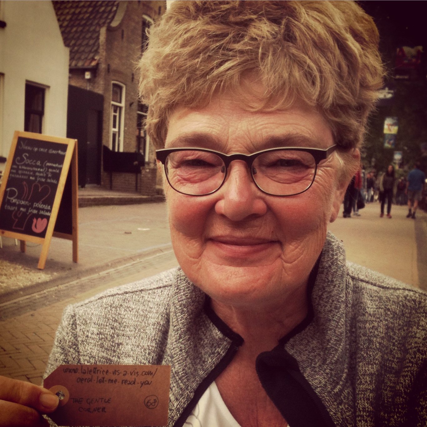 736-68/ Marga: "Curiosity"