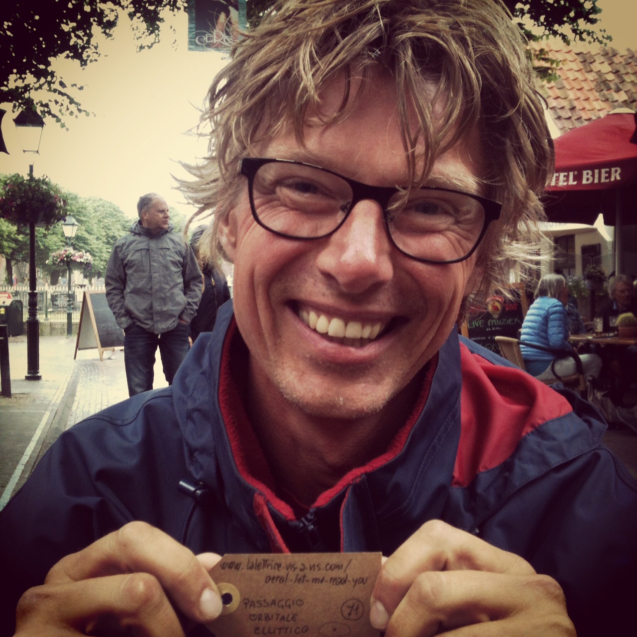 739-71/ Arnaud: "King of photos"