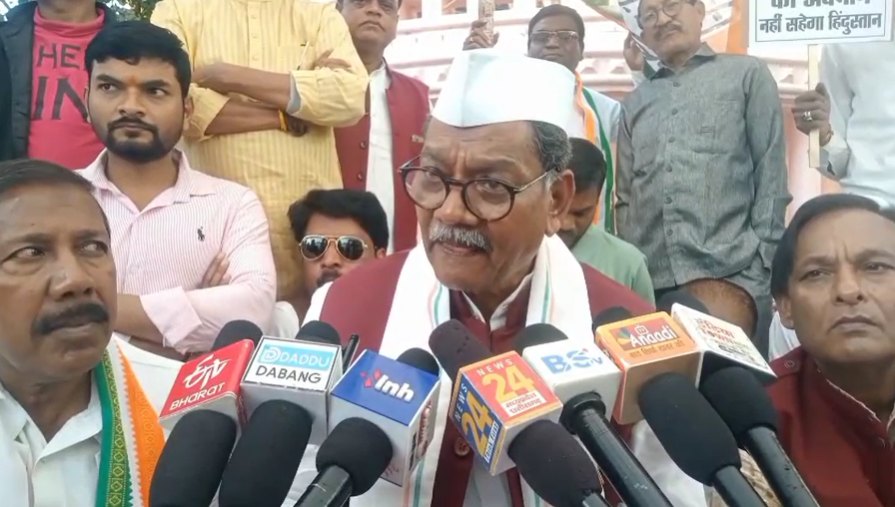 मनरेगा का नाम बदलने के खिलाफ कांग्रेस का प्रदेशव्यापी उपवास आंदोलन