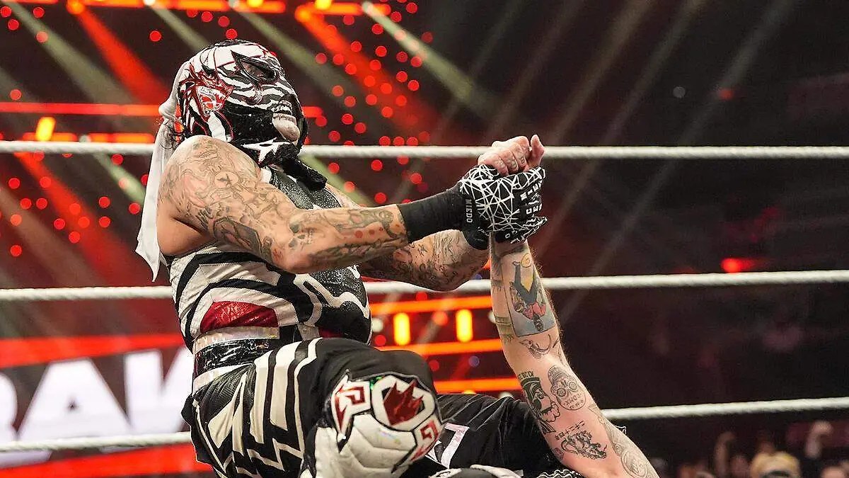 WWE Raw Arena México