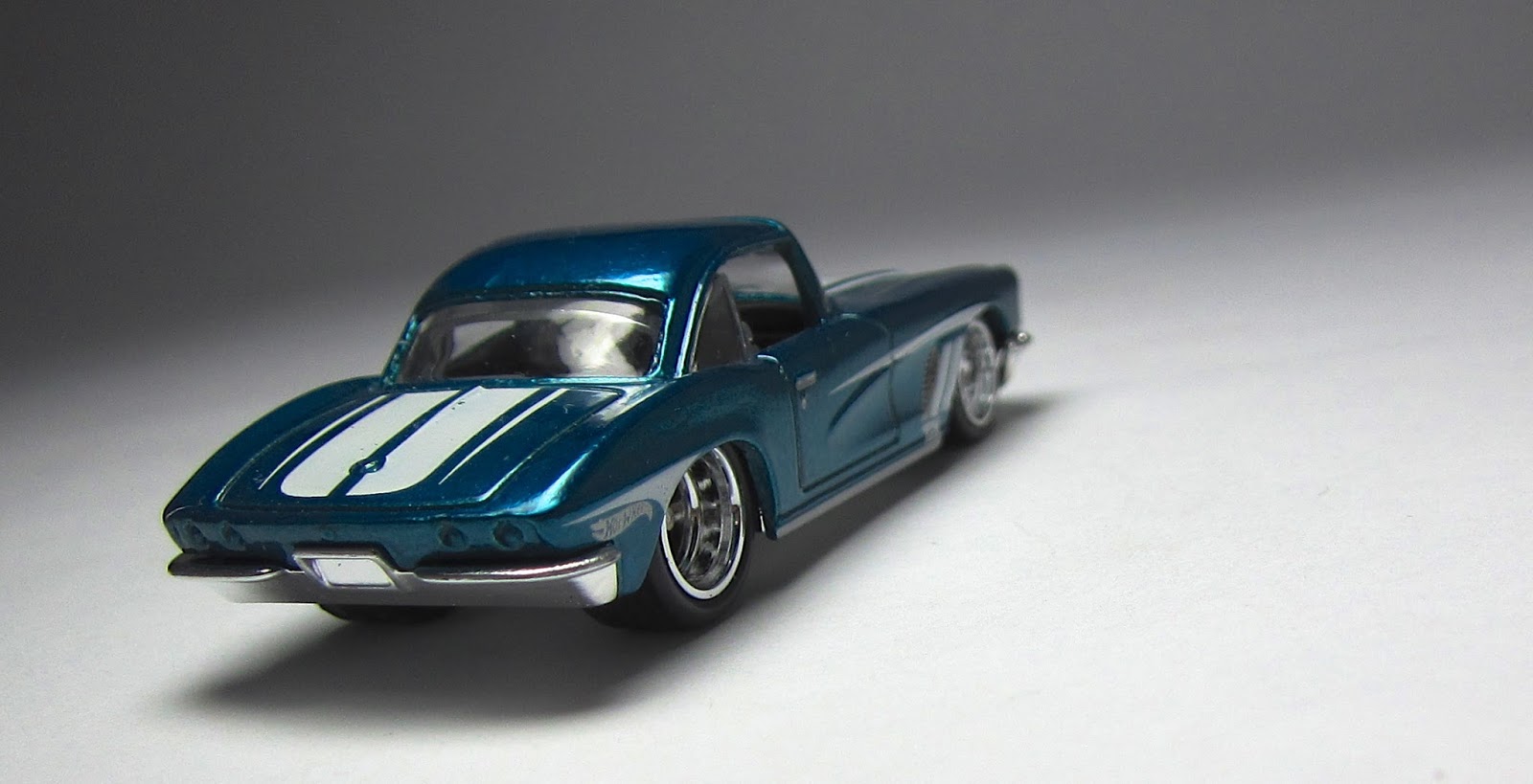 15 Super Treasure Hunts in 15 Days: 08 '62 Corvette… – LamleyGroup