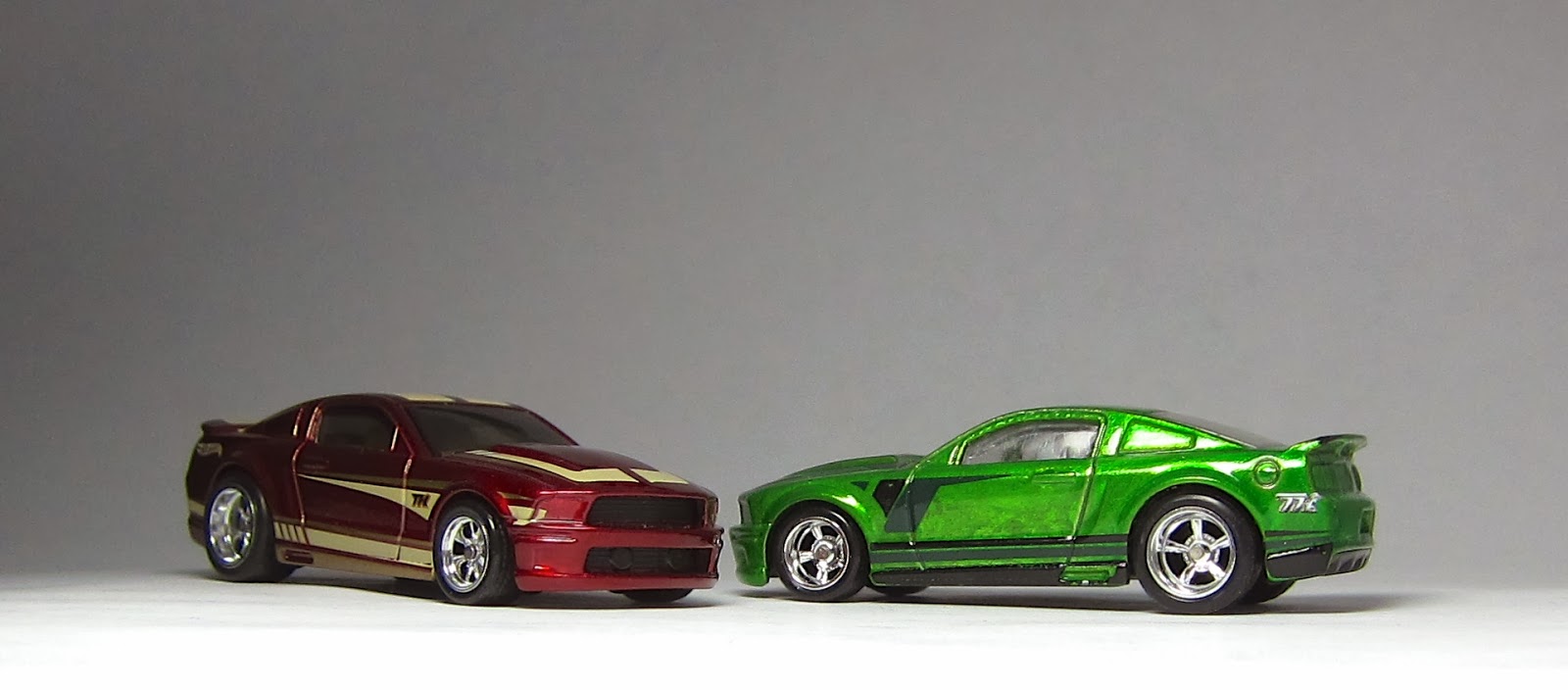 First Look: 2014 Hot Wheels '07 Mustang Super Treasure Hunt