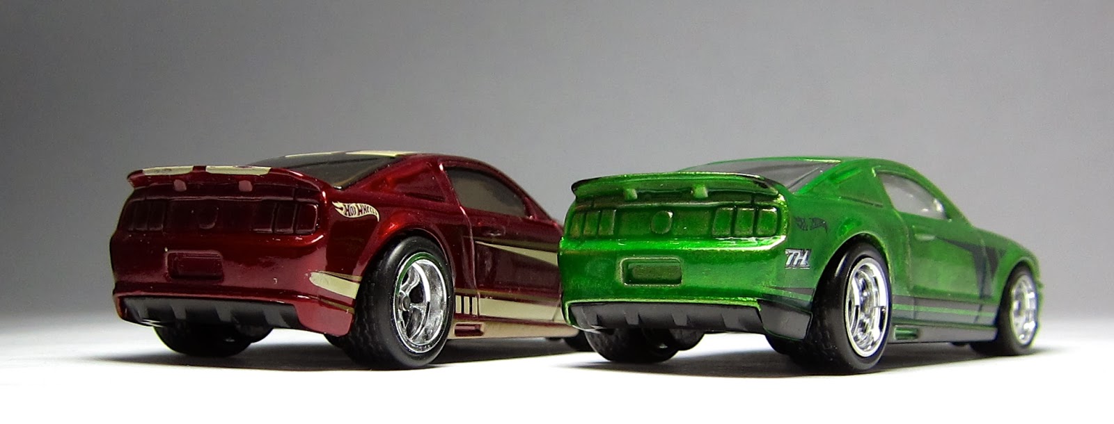 First Look: 2014 Hot Wheels '07 Mustang Super Treasure Hunt