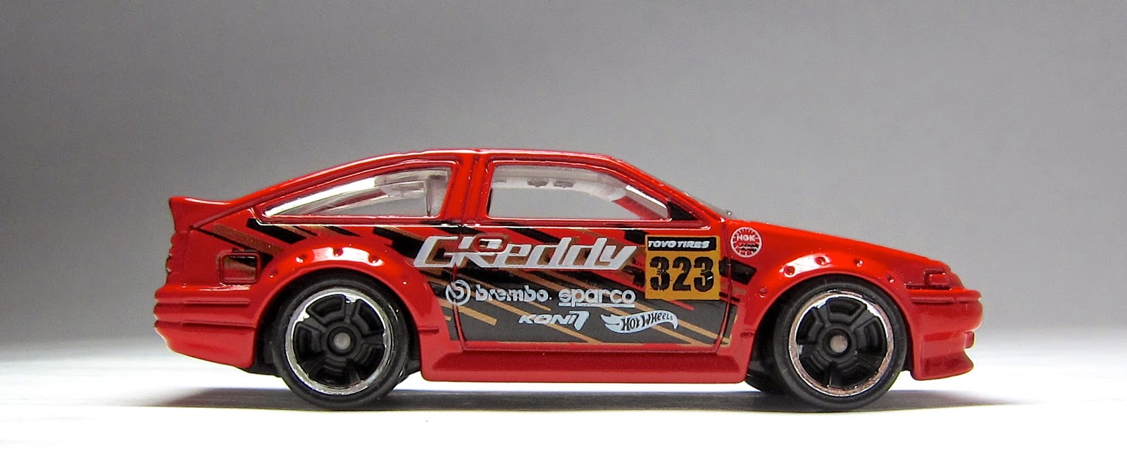 First Look: Hot Wheels Toyota AE 86 Corolla Super Treasure Hunt