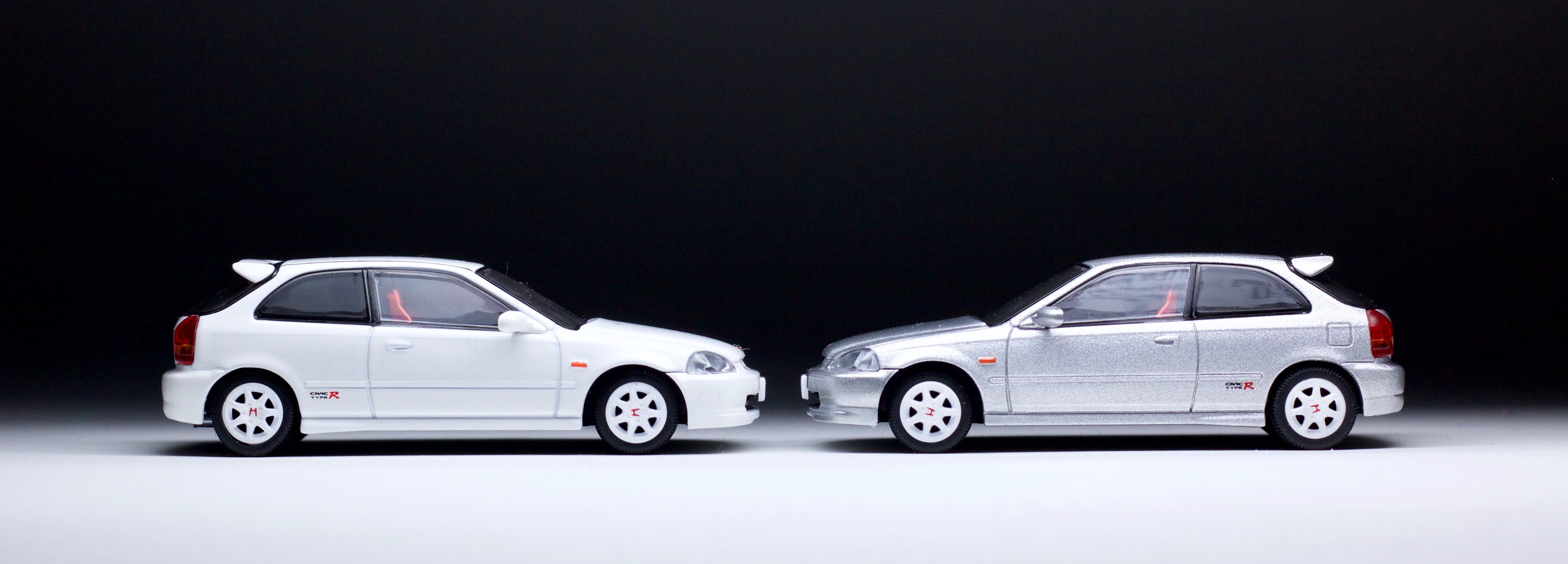 Lamley Daily: Tomica Limited Vintage Neo 1997 Honda Civic Type R 