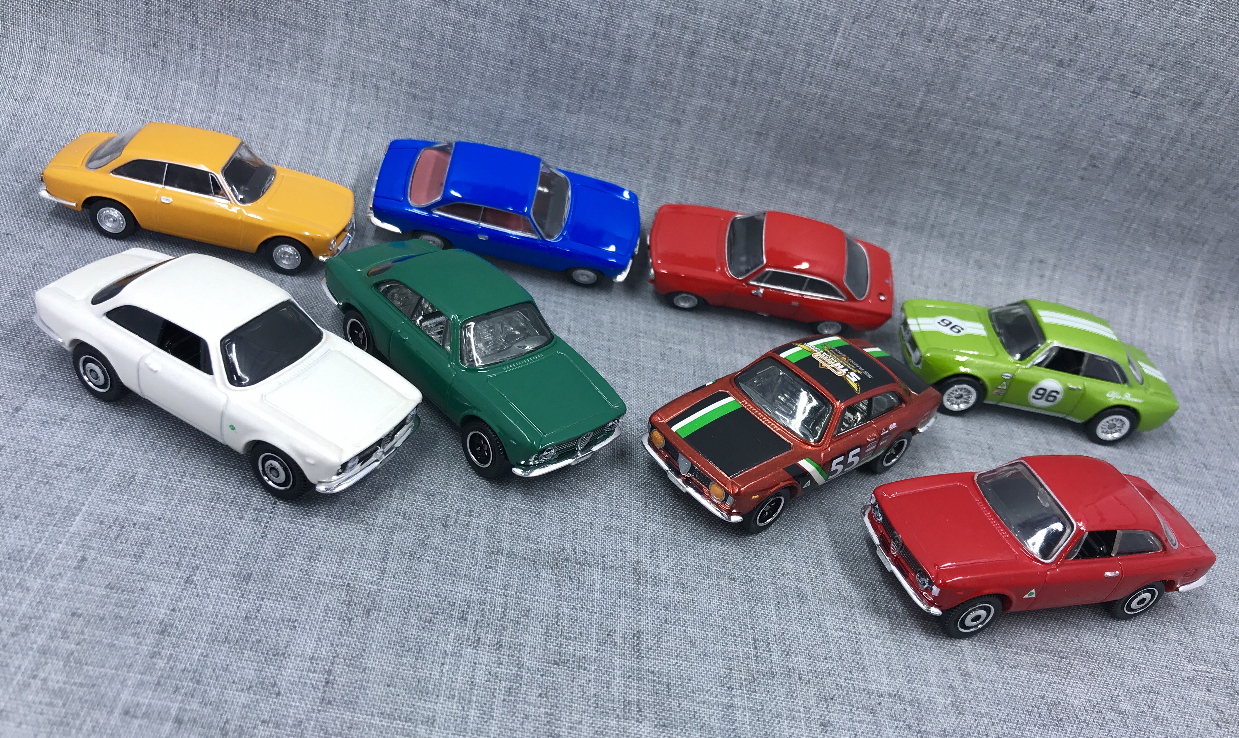Saturday Showcase: The Alfa Romeo Junior/GTA Coupes in 1/64, plus