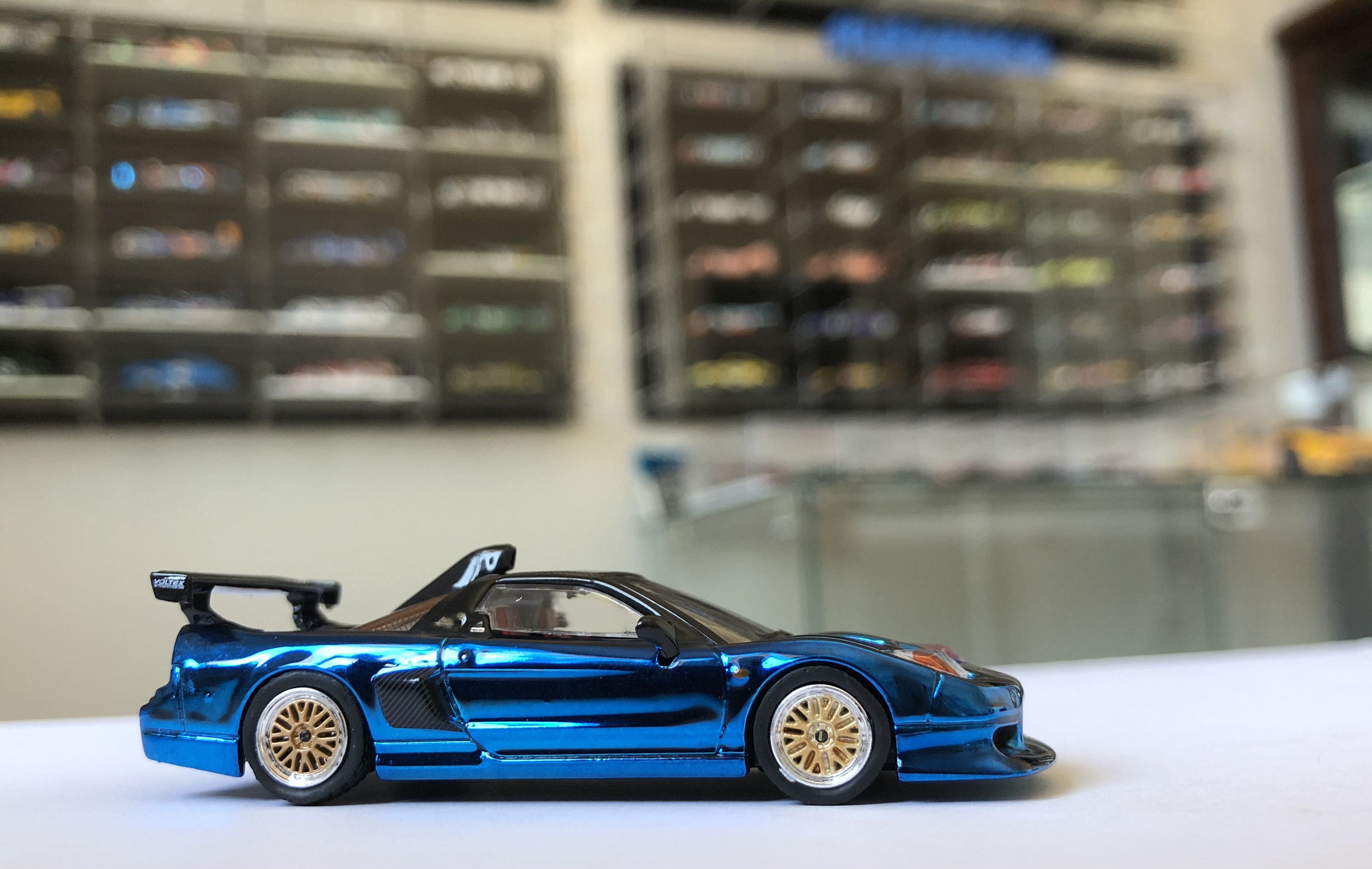 Inno64 March new models part 1 : NSX R-GT in chrome and grey R32