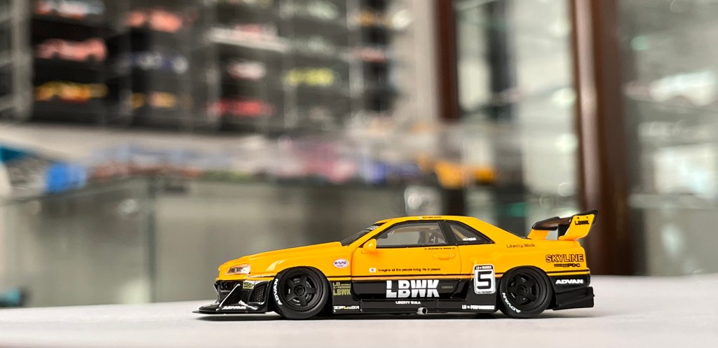 5 resin models in a row : Nissan Skyline ER34 LBWK Super