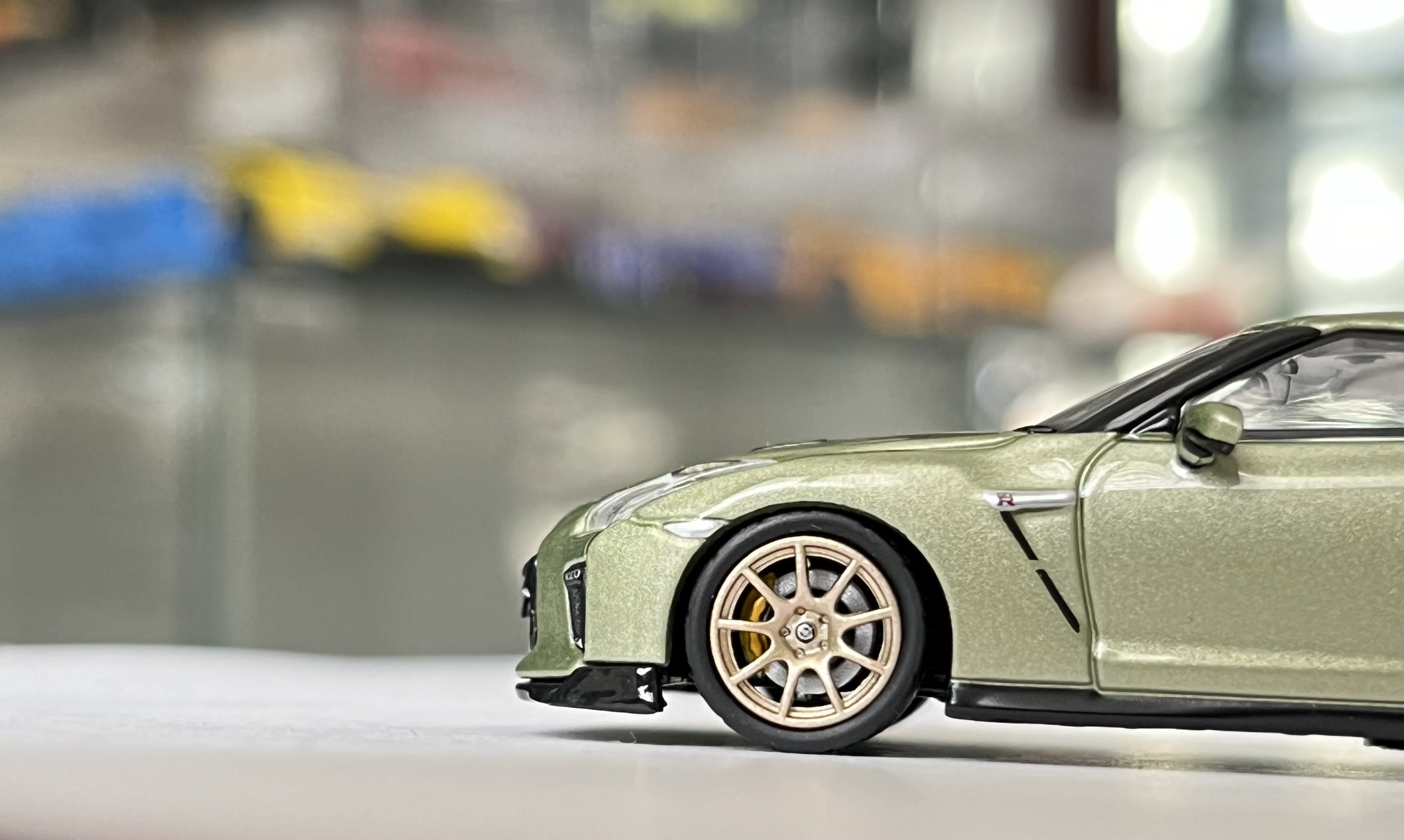 ミニカー BBS GTR35 1/64 F-toys 1/64 Nissan Anniversary GT-R DBA-R35 No.1 Diecast Car