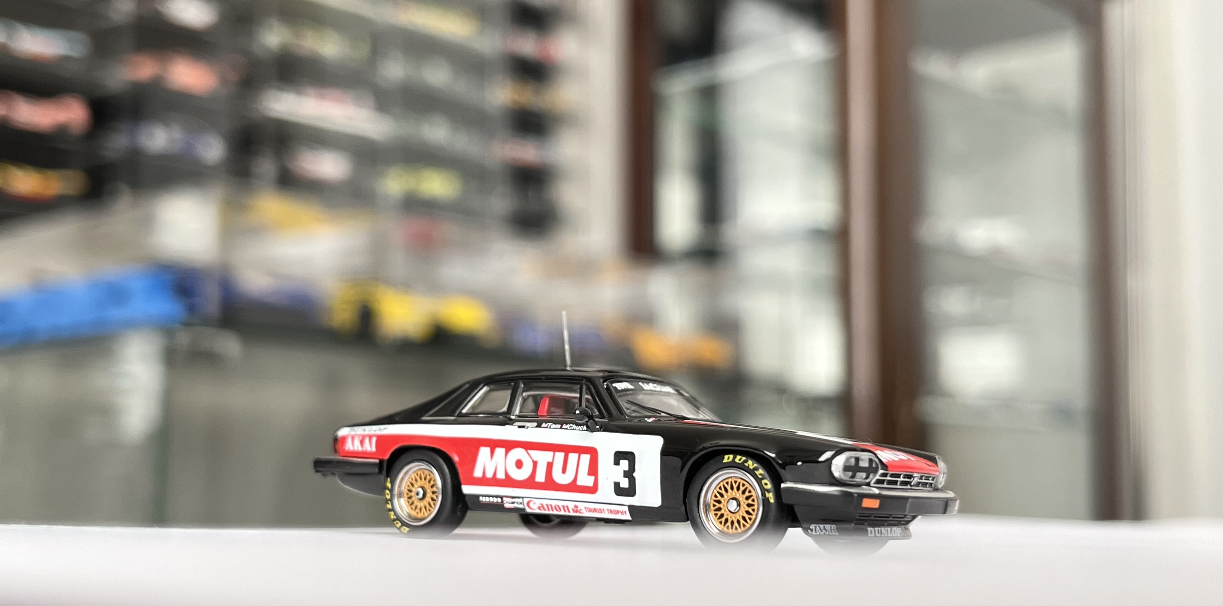 Inno64 Jaguar XJ-S ETTC '82 : the cat, act III – LamleyGroup