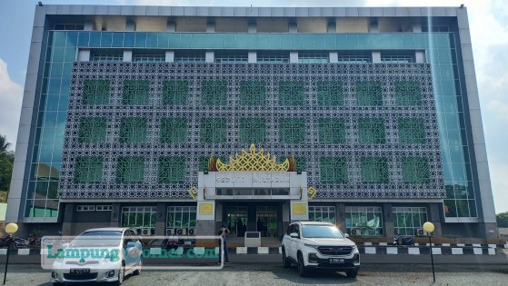 Lokasi Gedung Multazam di Komplek Asrama Haji Lampung. Foto: Dwi Des Saputra