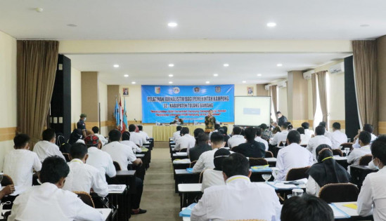 Pelatihan jurnalistik kepada operator kampung se-Kabupaten Tulangbawang di Hotel Le'Man, Senin (20/9/2021). Foto: Istimewa