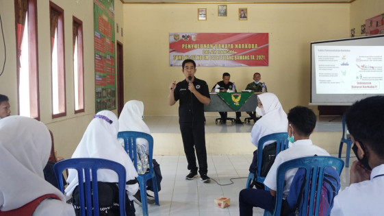 Penyuluhan anti narkoba di TMMD. Foto: Humas Kodim 0426