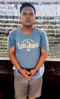 Terduga pelaku pembobol mesin ATM, Pipin Chandra, jumat (1/10/2021). Foto: dok Polres Lambar,