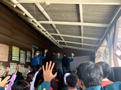 Himapik FP Unila edukasi anak-anak. Foto: Istimewa