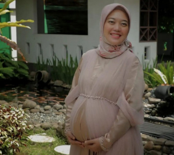 Postingan Akun @mbak_nunik