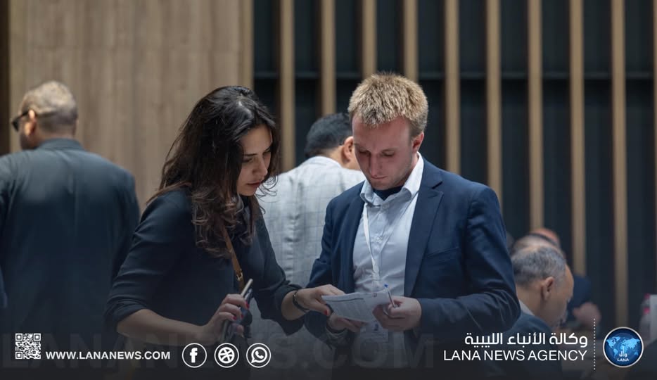  في منتدى التنمية ببنغازي : جلسات عمل بين الشركات الليبية والفرنسية .