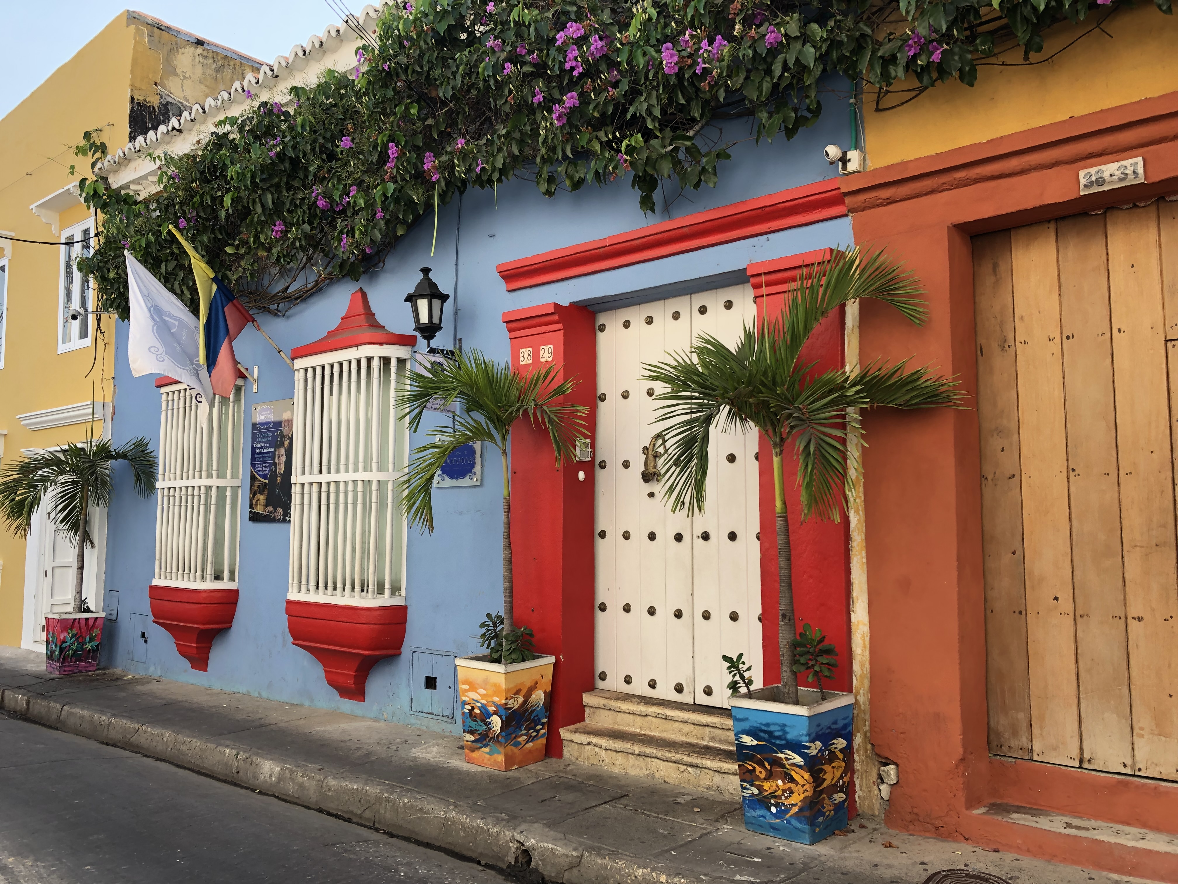 Sur les routes de Colombie : carnet d&rsquo;un voyage entre Caraïbes, montagnes et villes réinventées
