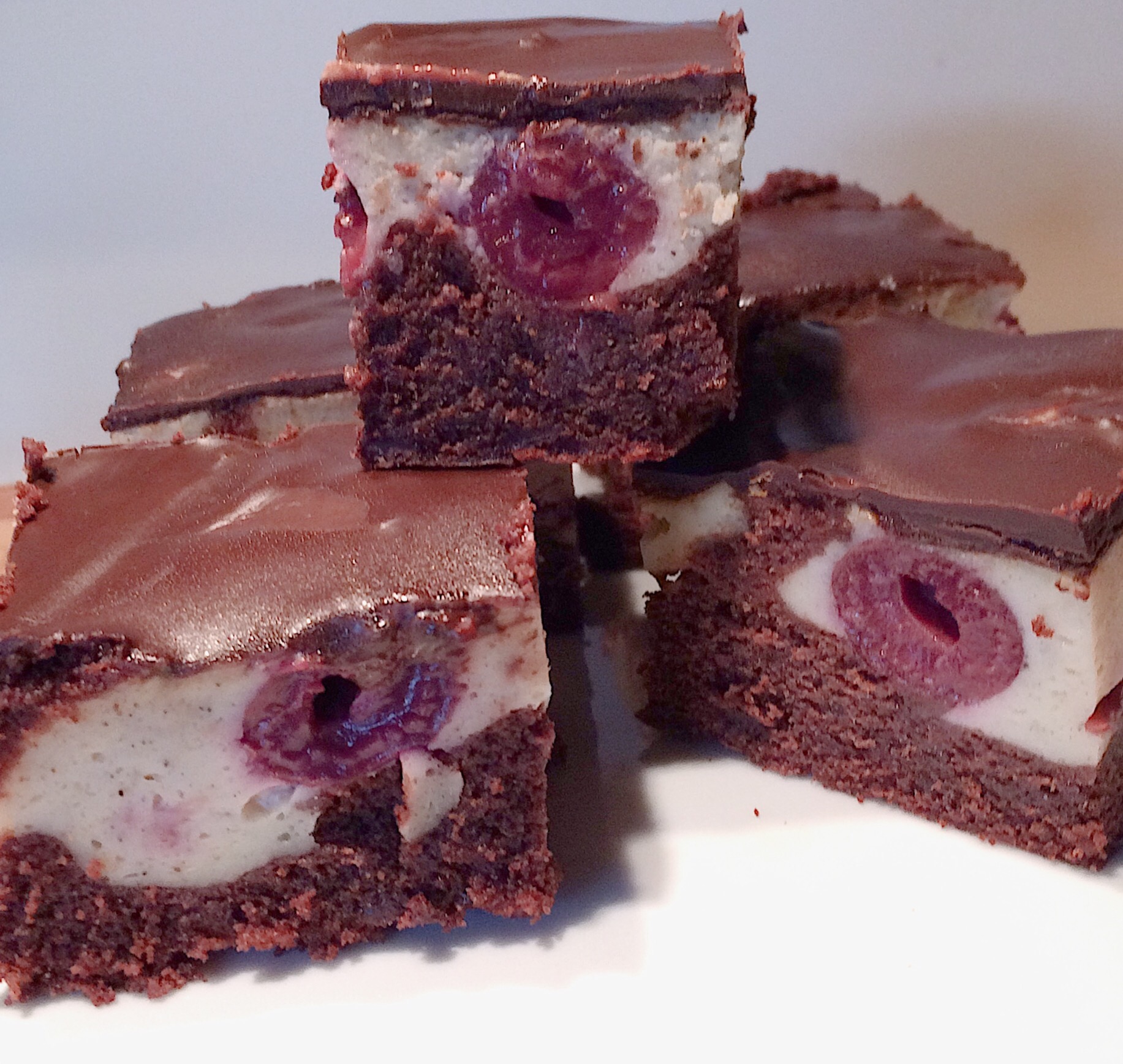 Schwarzwaldertorte Mit Sauerkirschen Rezept Dr Oetker