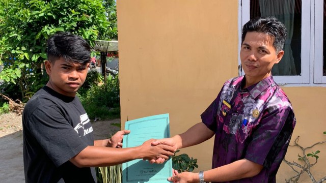 Guna terus meningkatkan pelayanan kepada masyarakat, Lurah Payolansek, Amiruddin, melahirkan dua inovasi di kelurahan yang berada