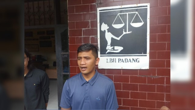 Ratusan siswa diduga menjadi korban keracunan MBG di Kabupaten Agam. Mulai dari tingkat TK, SD hingga SMP. Selain itu juga terdapat guru