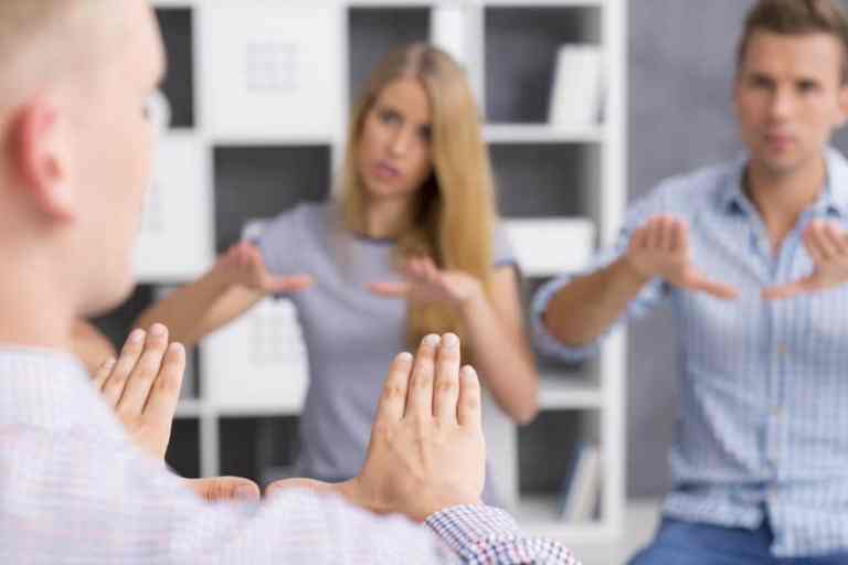 Guide Using Sign Language Interpreting Services Languagers