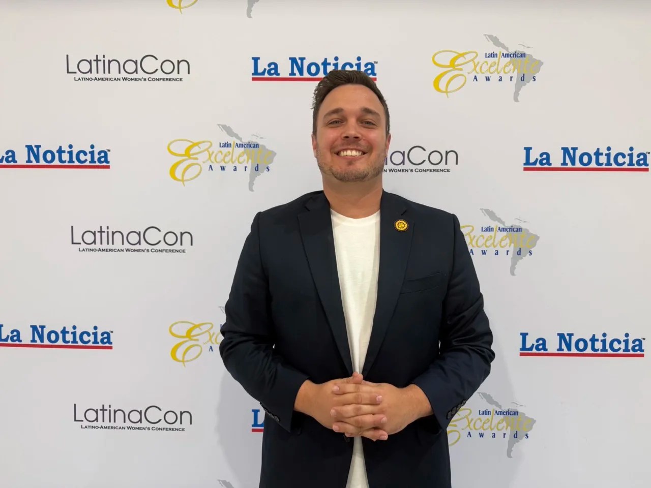 Excelente Awards: periodista, maestro y apoya a los latinos en el este de Charlotte