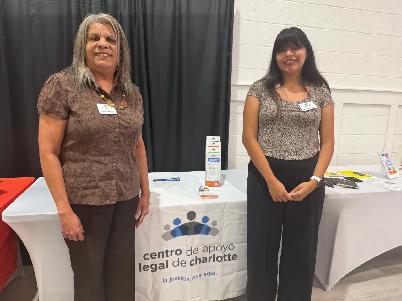 ¿Dónde conseguir ayuda legal gratis para inmigrantes en Carolina del Norte?