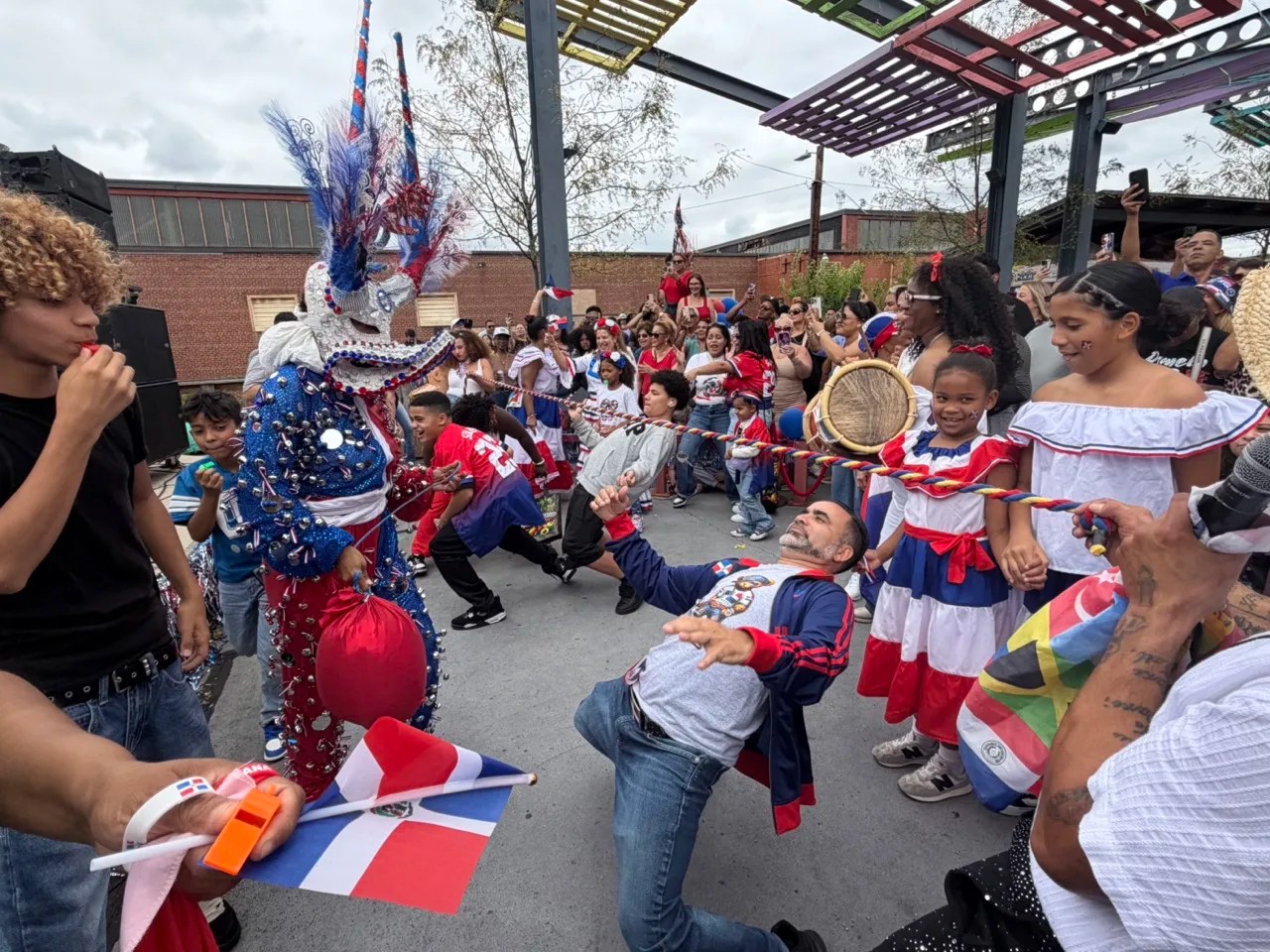 Parada Dominicana llenó de cultura y música a Charlotte