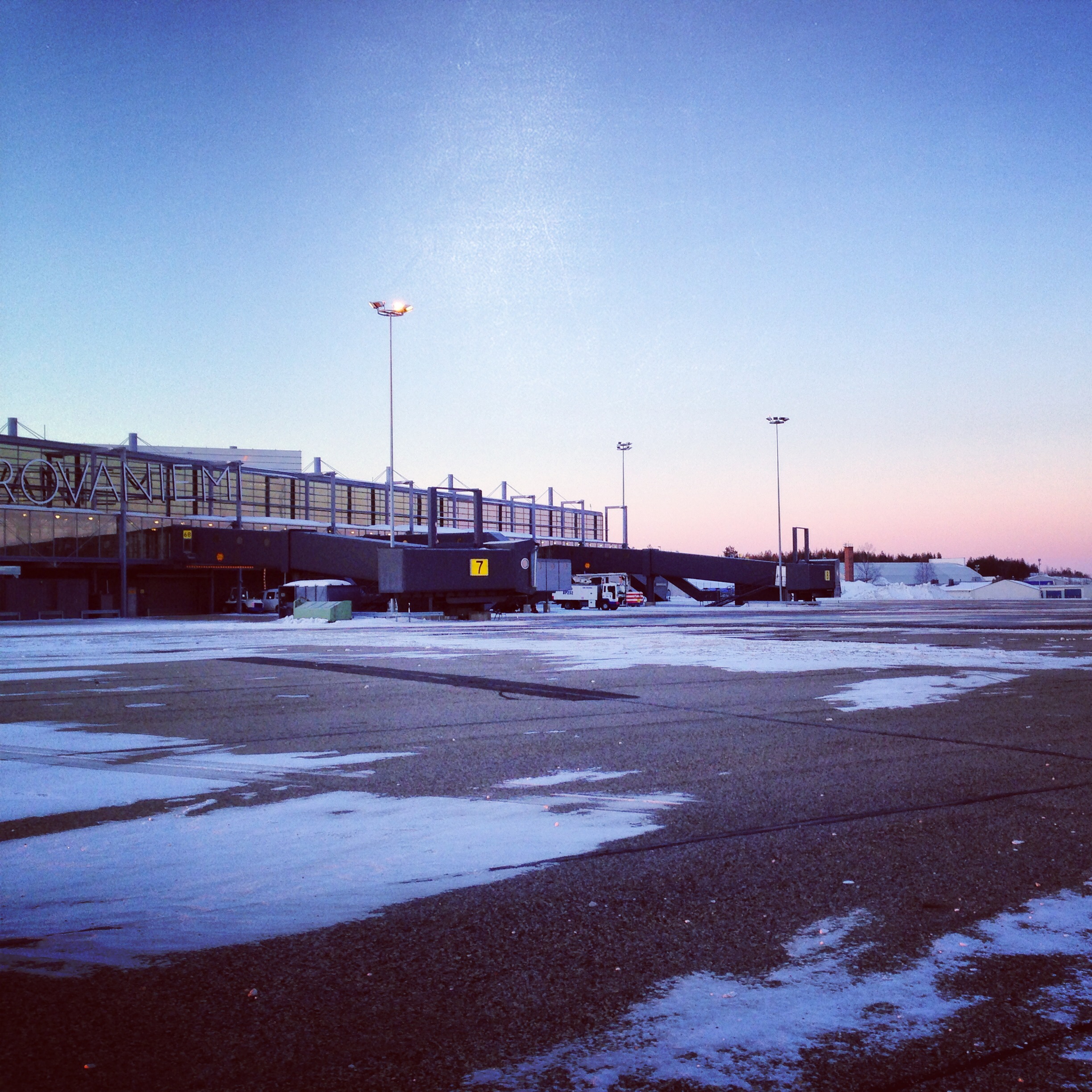6 o´clock - Airport Rovaniemi