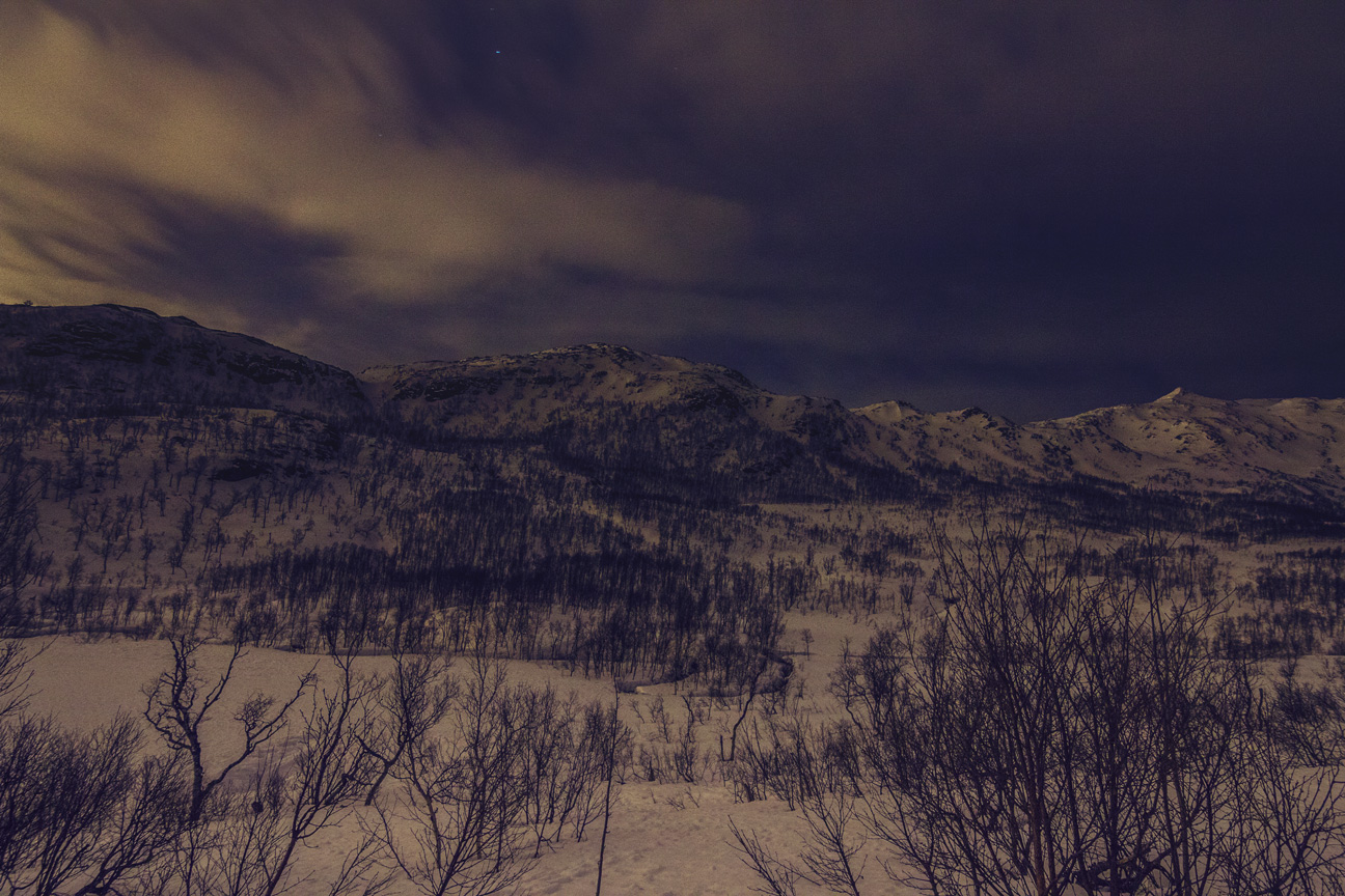 Waiting for Northern Lights…
