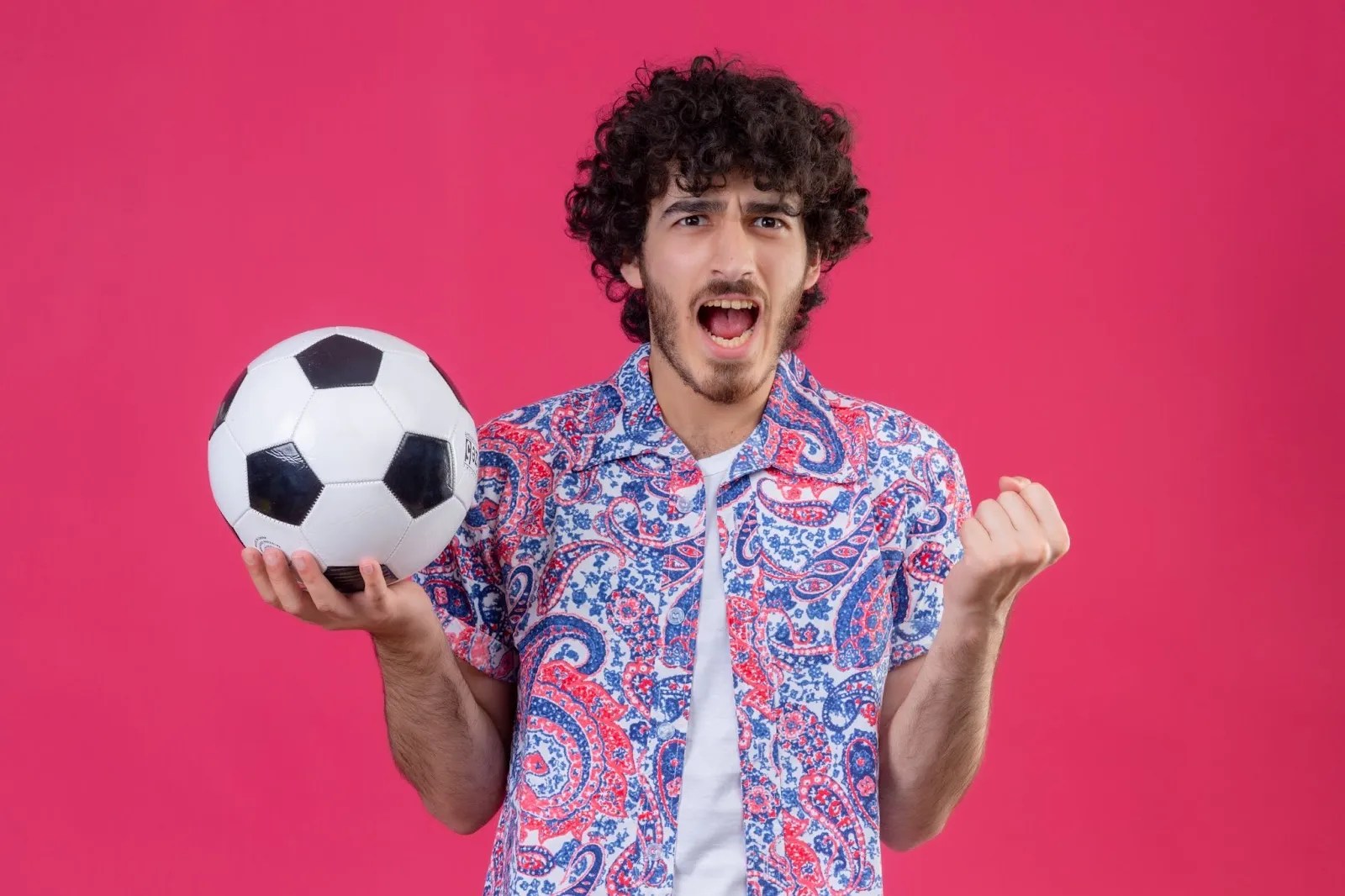 Qué factores determinan los favoritos en el fútbol peruano