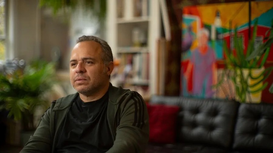 Edel Rodríguez, el cubano que encara a Trump con su arte: «El peligro es el silencio»