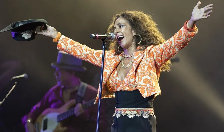 Rosario, la primera artista en agotar entradas, se consolida como estrella de Cap Roig