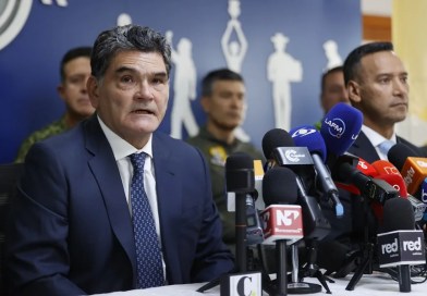 Secuestran a 34 militares colombianos en operación en la que cayó un jefe de las disidencias